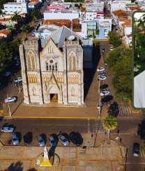Prefeito em exercício confirma feriado de Padre Geraldo em Cáceres, mas pondera queixa de comerciantes