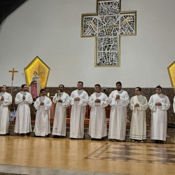 Seminaristas da Diocese São Luiz de Cáceres participam da novena em louvor a São Luiz, padroeiro da Catedral e da nossa Diocese