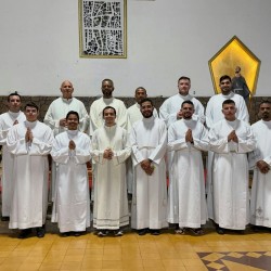 Seminaristas da Diocese São Luiz de Cáceres participam da novena em louvor a São Luiz, padroeiro da Catedral e da nossa Diocese