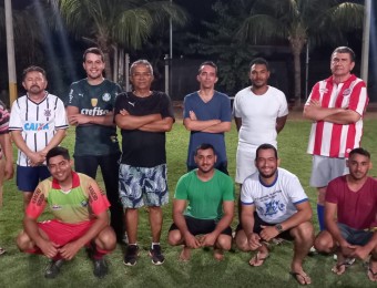 Confraternização entre os seminaristas da Diocese São Luiz de Cáceres e a comunidade Santa Cruz