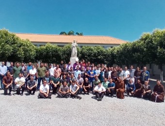 Retiro anual dos seminaristas que cursam filosofia na Unifacc-MT. 