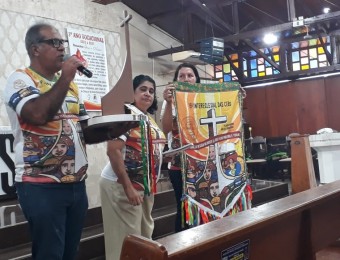 Encontro com apresentação dos símbolos da caminhada dasCEBs