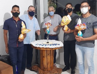 Seminaristas Menores celebram a Páscoa