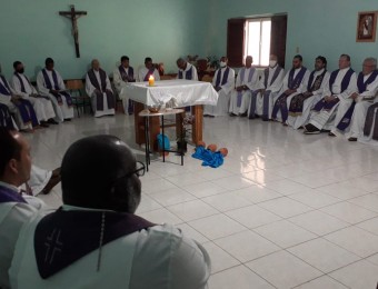 Retiro dos padres da Diocese São Luiz de Cáceres nos dias 14 a 17/03/2022