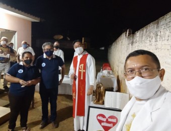 Paroquia Nossa Senhora do Rosário em Poconé  celebra a SEMANA NACIONAL DA FAMÍLIA.