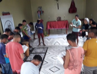 Padre Vylson pelas comunidades do Rio Madeira no Amazonas