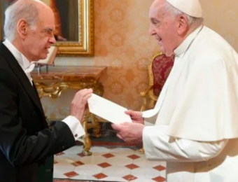 Papa Francisco recebe novo embaixador do Brasil junto à Santa Sé