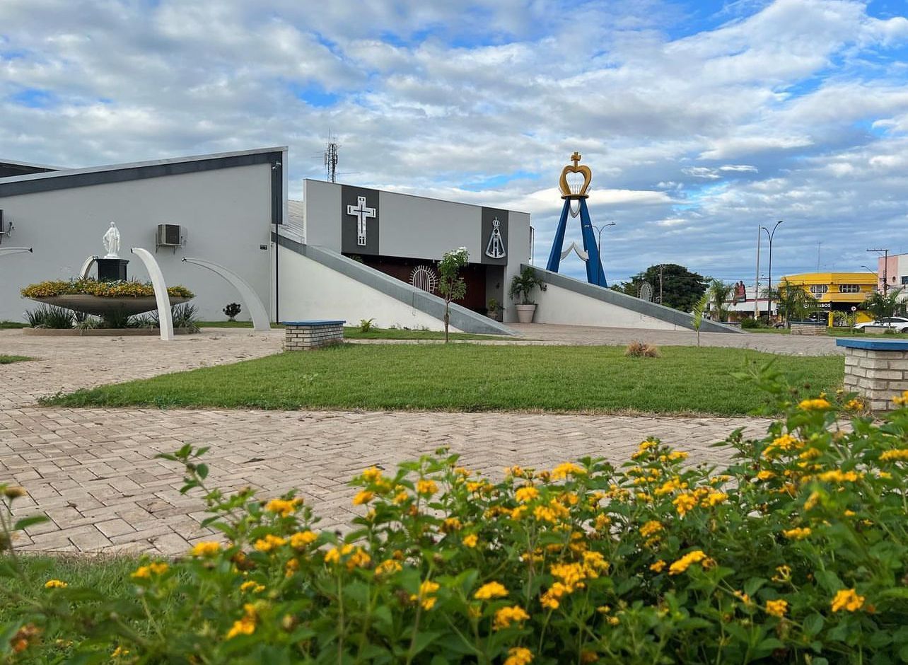 PARÓQUIA NOSSA SENHORA APARECIDA - MIRASSOL D'OESTE