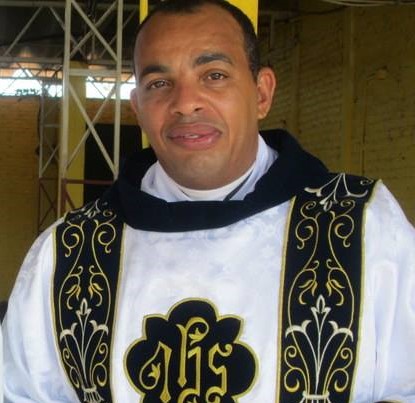 Pe. Orlando Tito Filho
